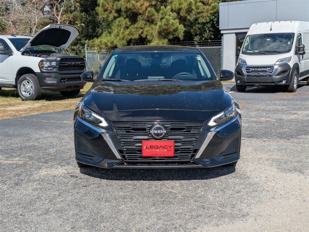 2023 Nissan Altima SV FWD
