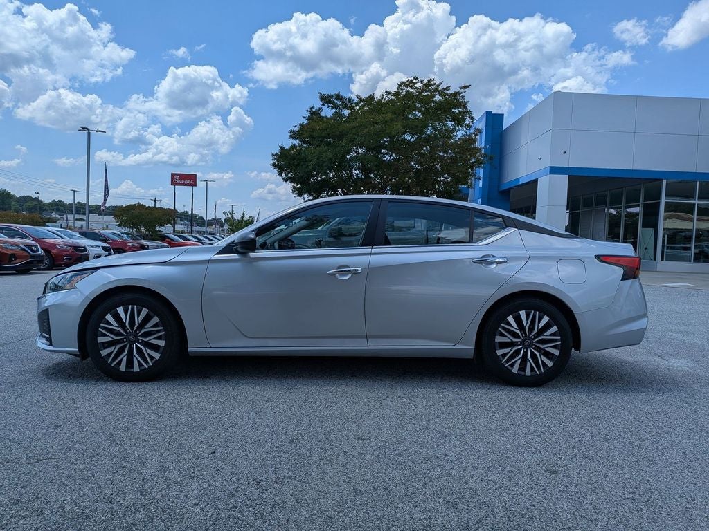 2024 Nissan Altima SV FWD