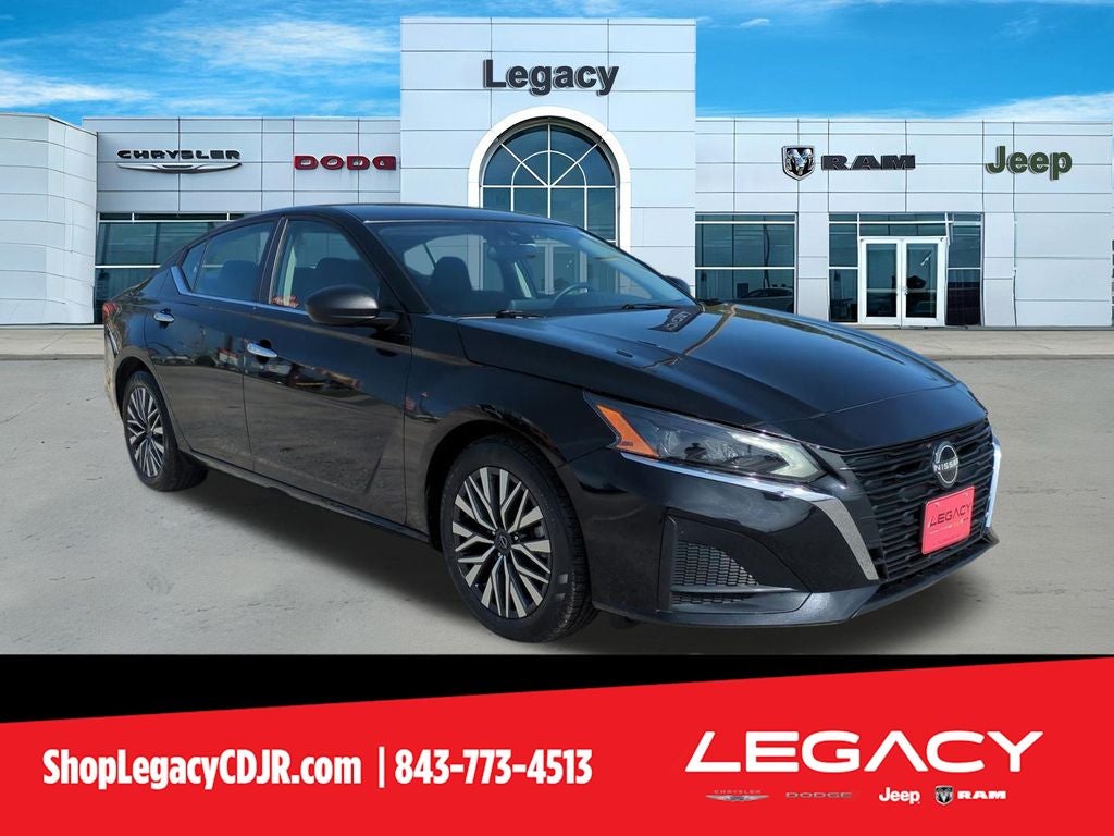 2024 Nissan Altima SV FWD