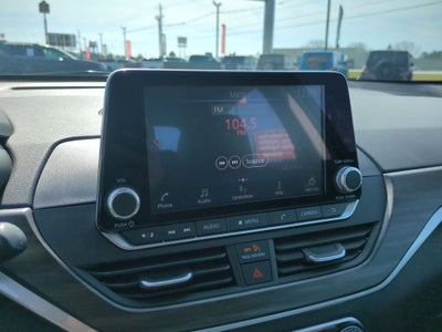 2024 Nissan Altima SV FWD