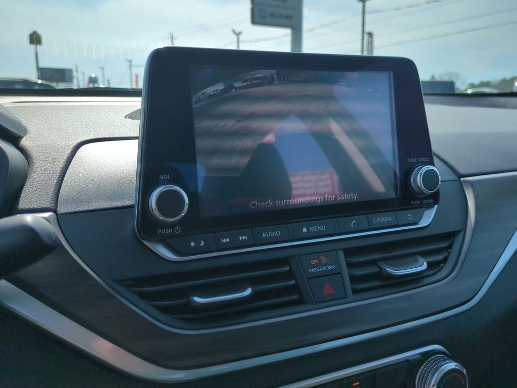 2024 Nissan Altima SV FWD