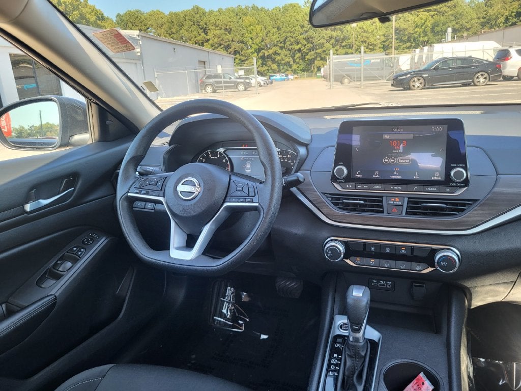 2025 Nissan Altima SV AWD