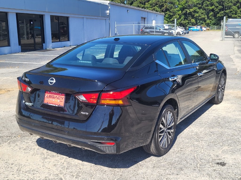 2025 Nissan Altima SV AWD