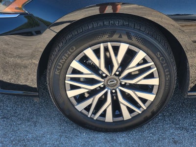 2025 Nissan Altima SV AWD