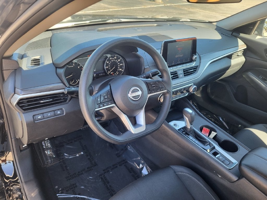 2025 Nissan Altima SV AWD