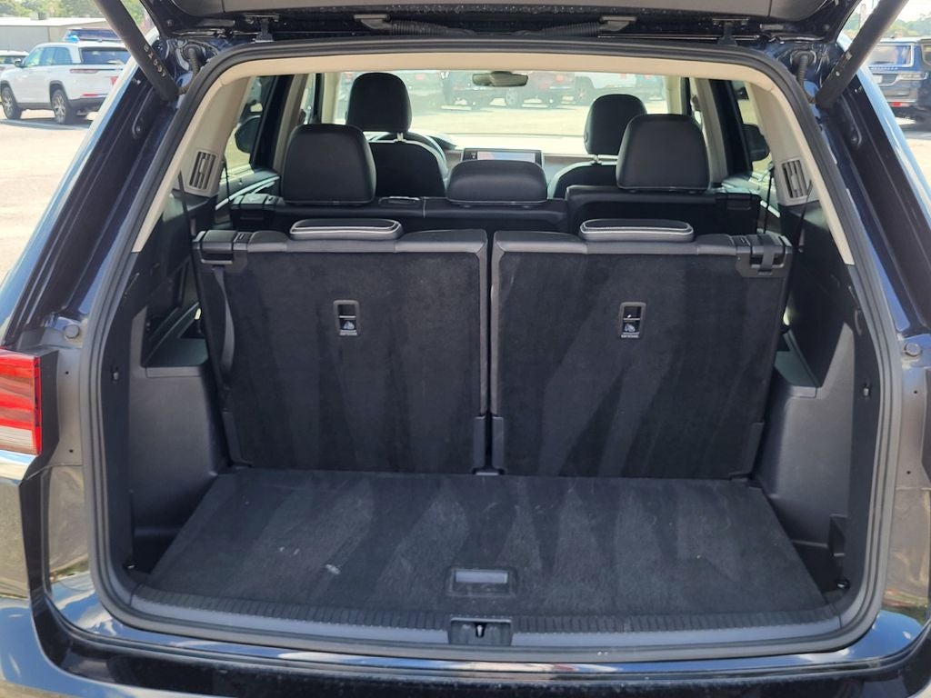 2025 Volkswagen Atlas 2.0T SE w/Technology