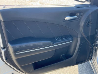 2022 Dodge Charger SXT RWD