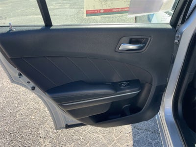 2022 Dodge Charger SXT RWD