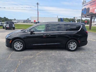 2027 Chrysler Pacifica PACIFICA SELECT
