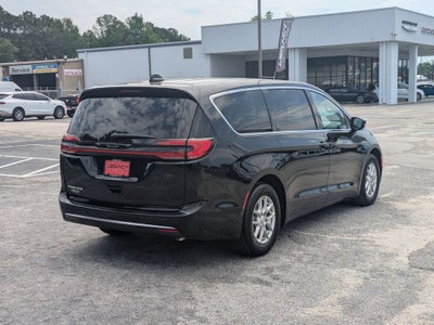 2027 Chrysler Pacifica PACIFICA SELECT