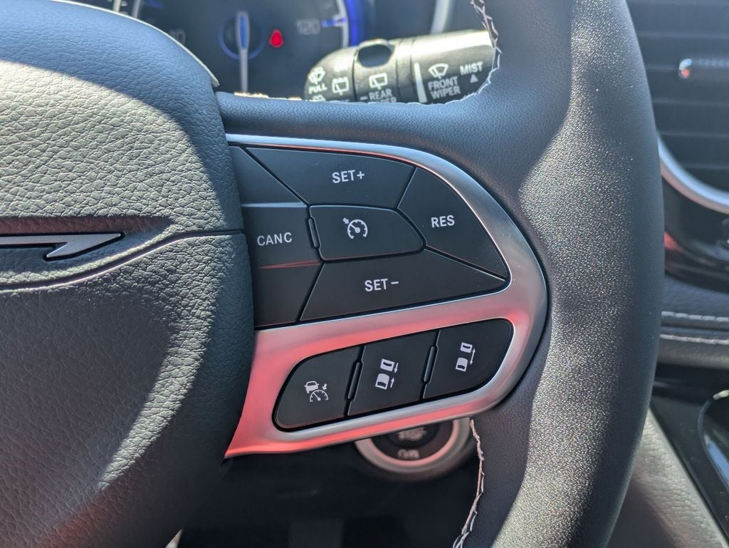 2027 Chrysler Pacifica PACIFICA SELECT
