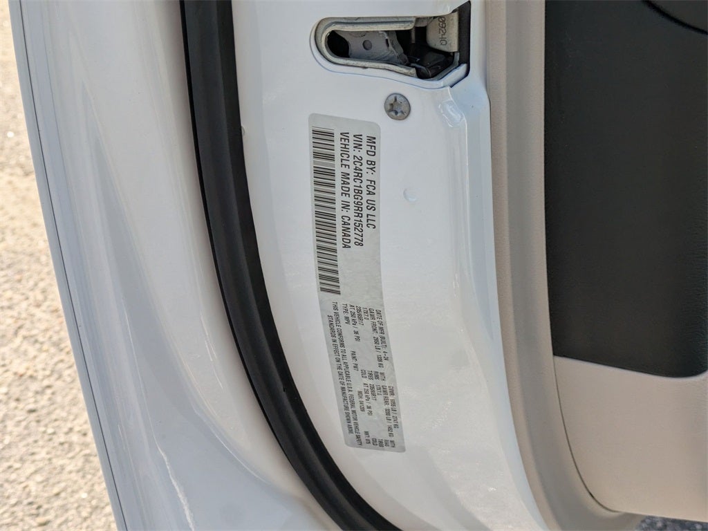 2024 Chrysler Pacifica Touring L