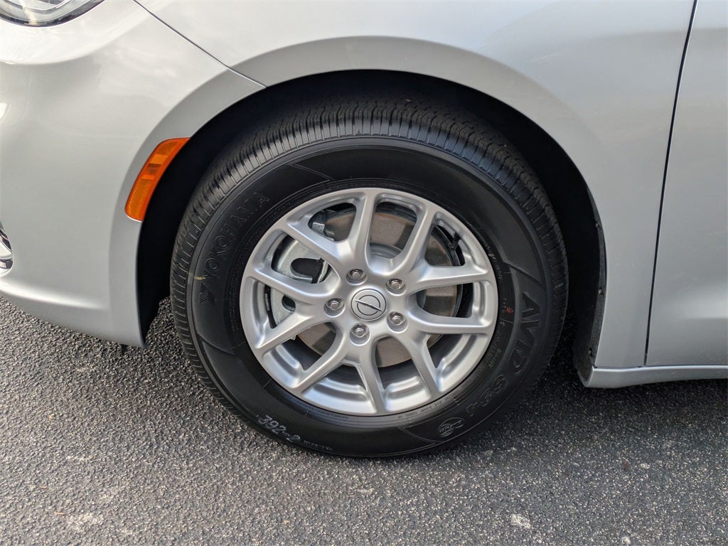 2026 Chrysler Pacifica PACIFICA SELECT