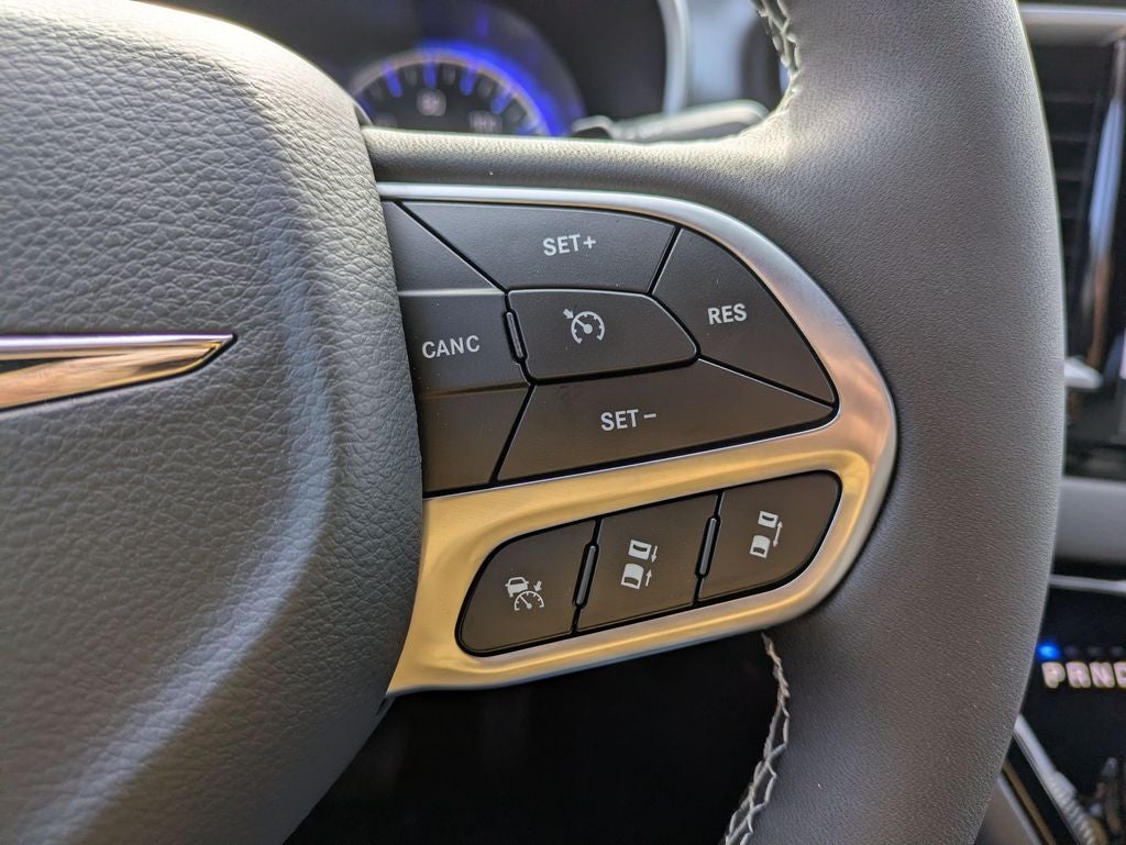 2026 Chrysler Voyager VOYAGER LX