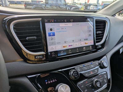 2026 Chrysler Voyager VOYAGER LX