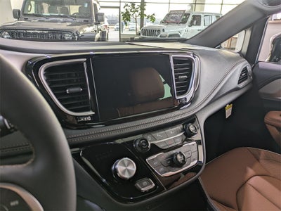 2026 Chrysler Pacifica PACIFICA PINNACLE