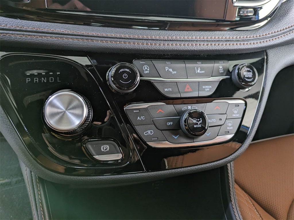 2026 Chrysler Pacifica PACIFICA PINNACLE