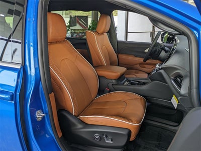 2026 Chrysler Pacifica PACIFICA PINNACLE