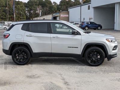 2026 Jeep Compass COMPASS LATITUDE 4X4