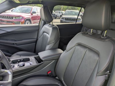 2026 Jeep Cherokee CHEROKEE OVERLAND 4X4