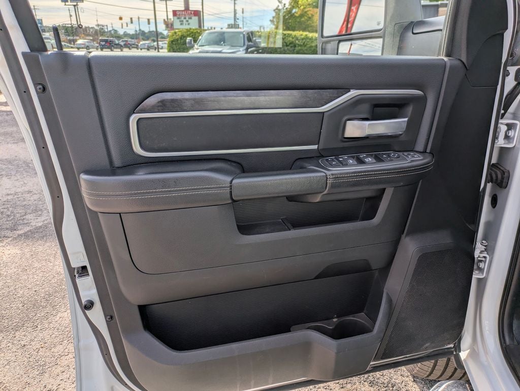 2024 RAM 3500 Big Horn Crew Cab 4x4 8' Box