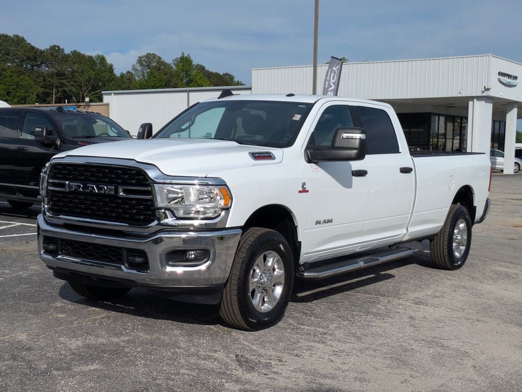 2024 RAM 3500 Big Horn Crew Cab 4x4 8' Box