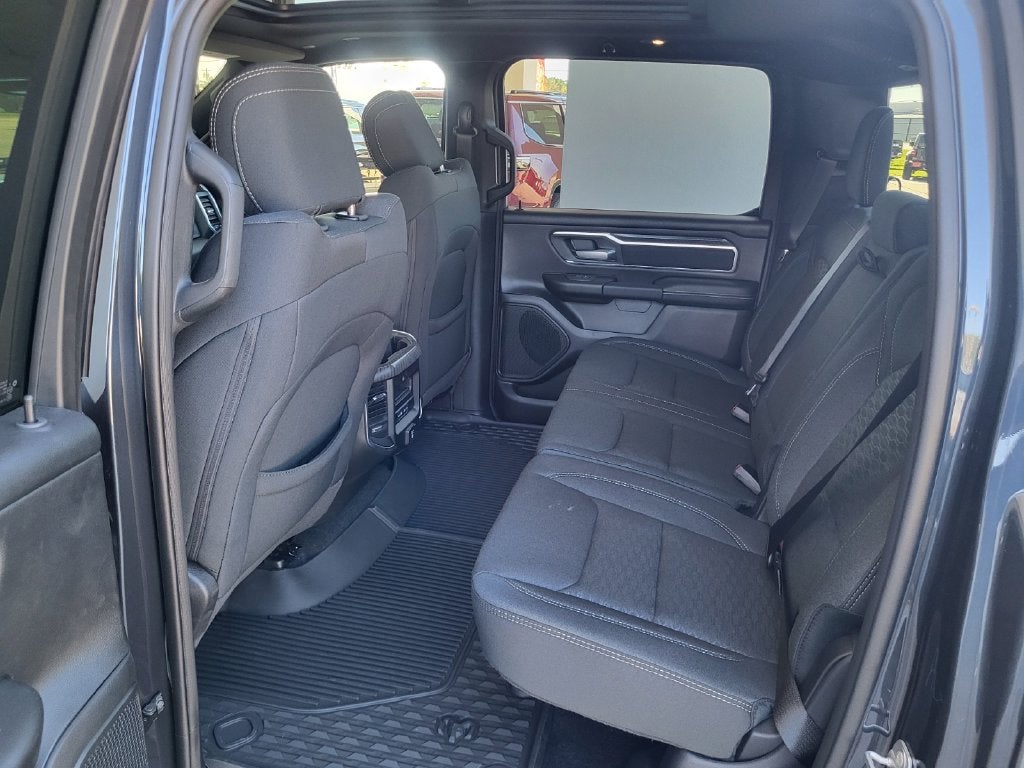 2027 RAM Ram 1500 RAM 1500 BIG HORN CREW CAB 4X4 5'7' BOX