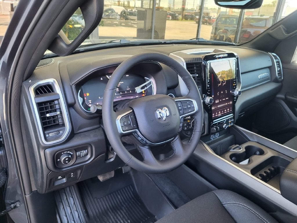2027 RAM Ram 1500 RAM 1500 BIG HORN CREW CAB 4X4 5'7' BOX