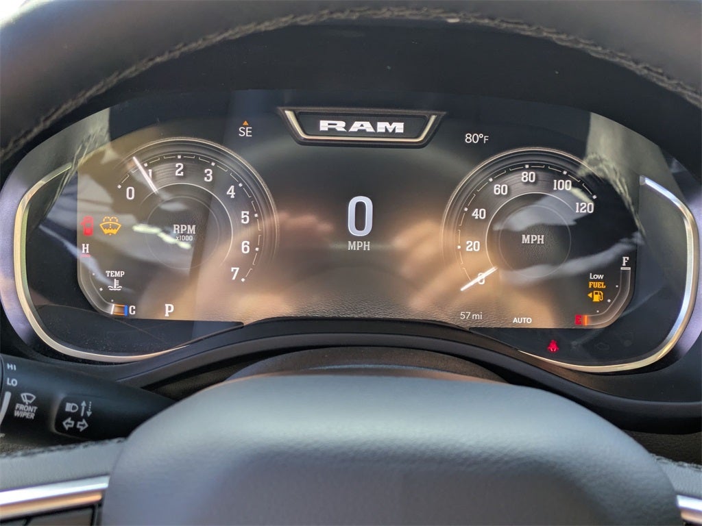 2025 RAM Ram 1500 RAM 1500 BIG HORN CREW CAB 4X4 5'7' BOX