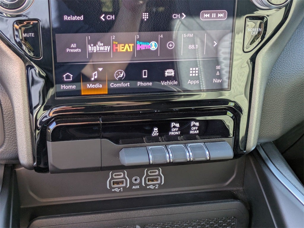 2025 RAM Ram 1500 RAM 1500 BIG HORN CREW CAB 4X4 5'7' BOX