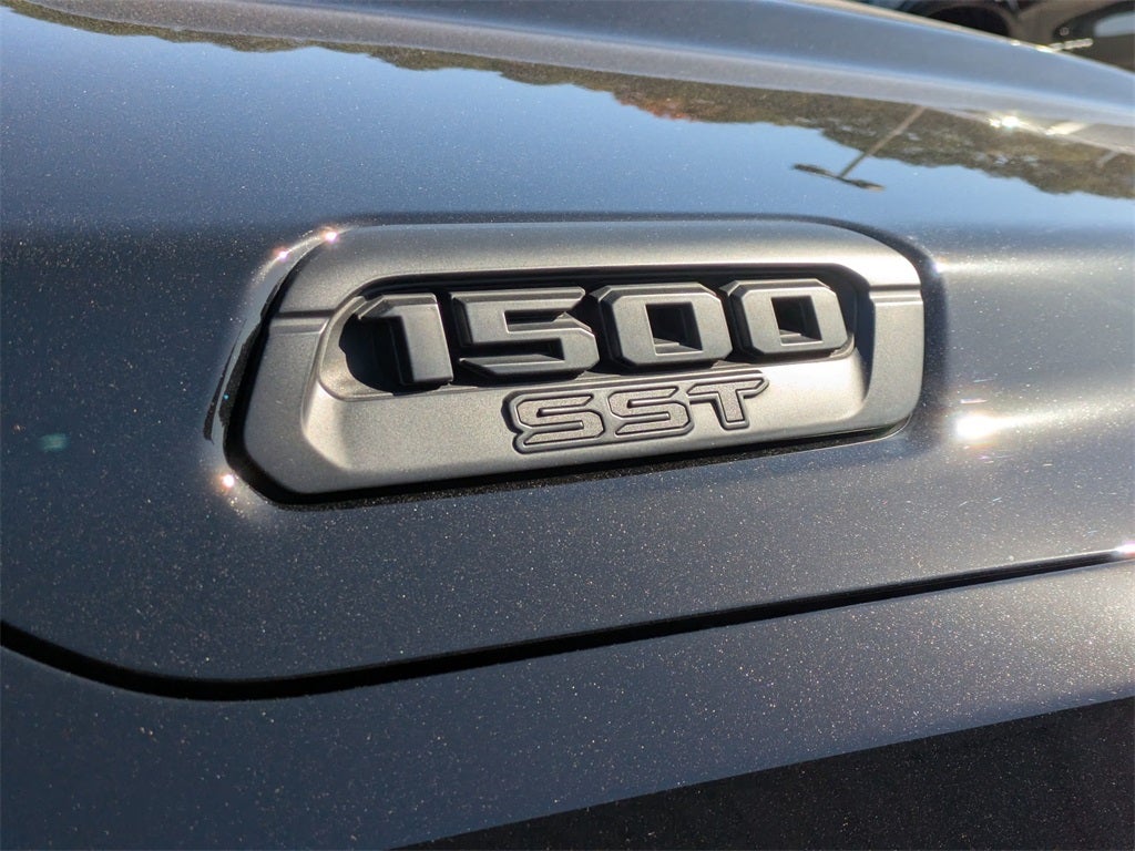 2025 RAM Ram 1500 RAM 1500 BIG HORN CREW CAB 4X4 5'7' BOX