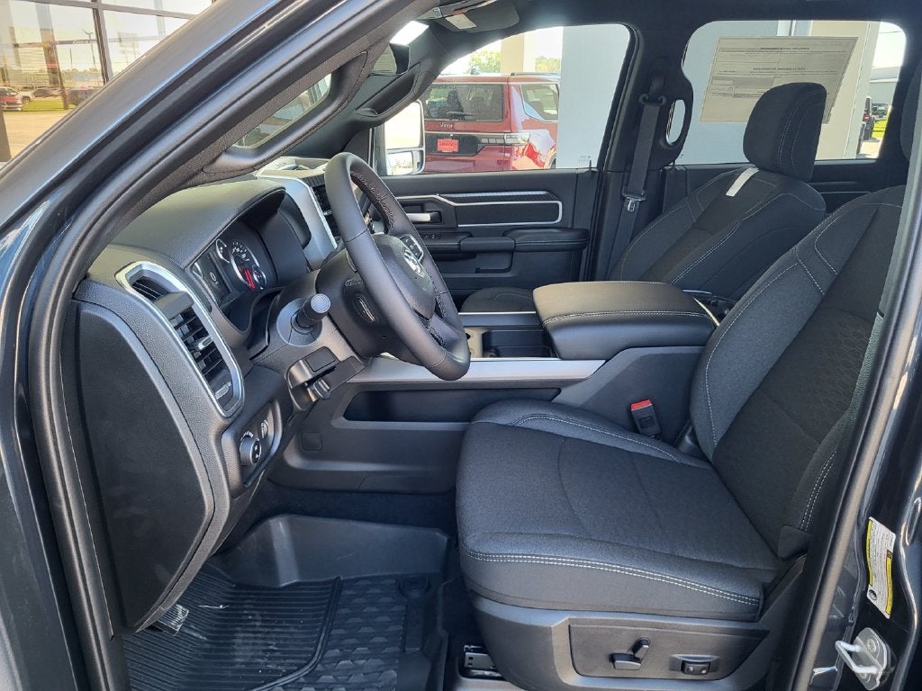 2027 RAM Ram 2500 RAM 2500 BIG HORN CREW CAB 4X2 6'4' BOX
