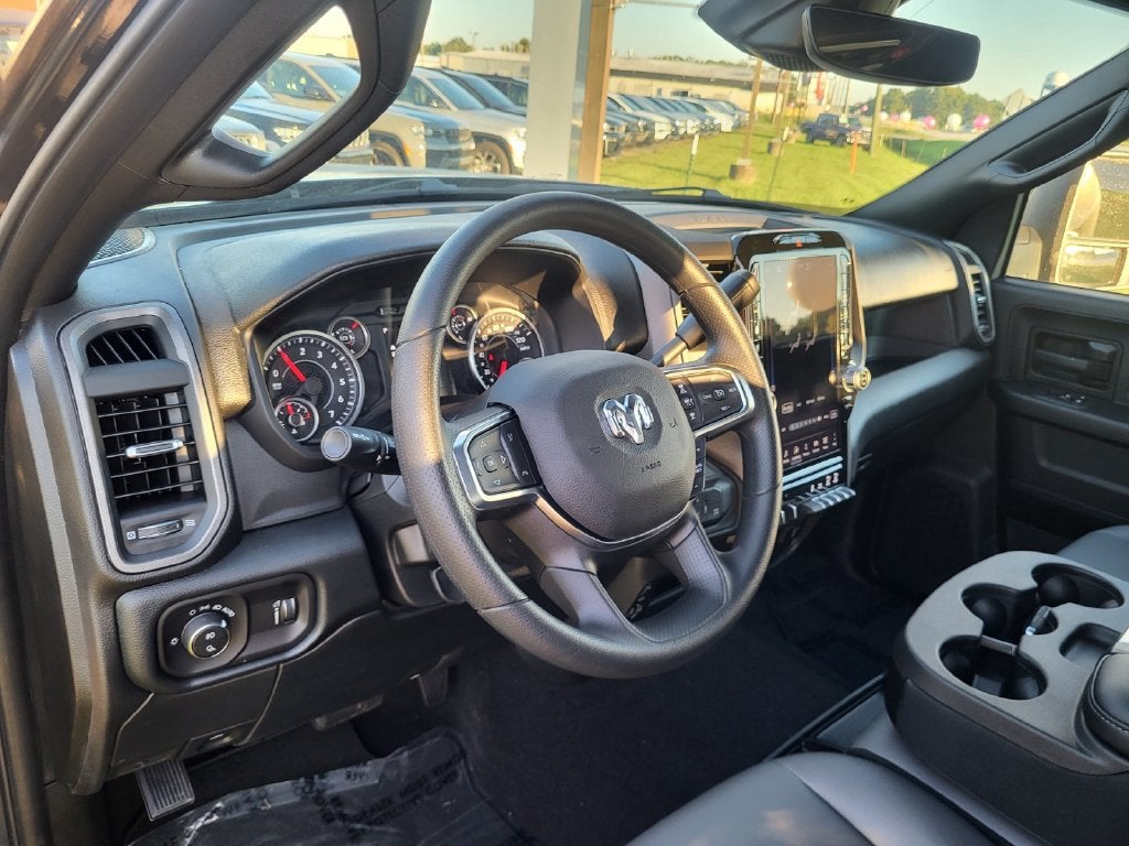 2027 RAM Ram 2500 RAM 2500 TRADESMAN CREW CAB 4X4 6'4' BOX