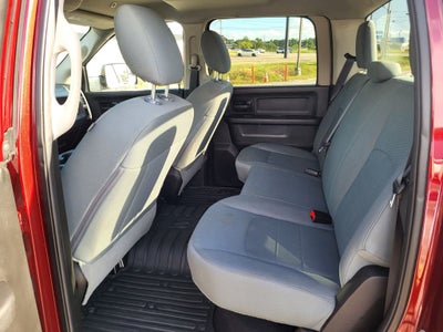 2018 RAM 2500 Tradesman Crew Cab 4x4 6'4' Box