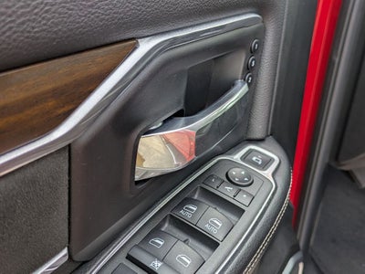 2022 RAM 2500 Laramie Crew Cab 4x4 6'4' Box