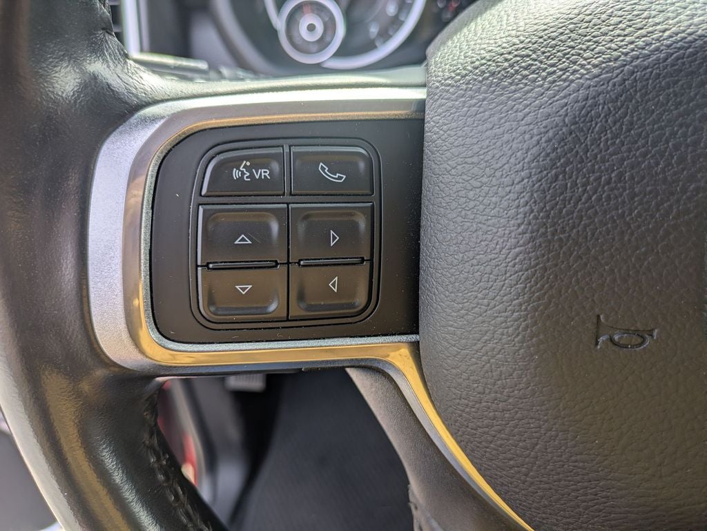 2022 RAM 2500 Laramie Crew Cab 4x4 6'4' Box