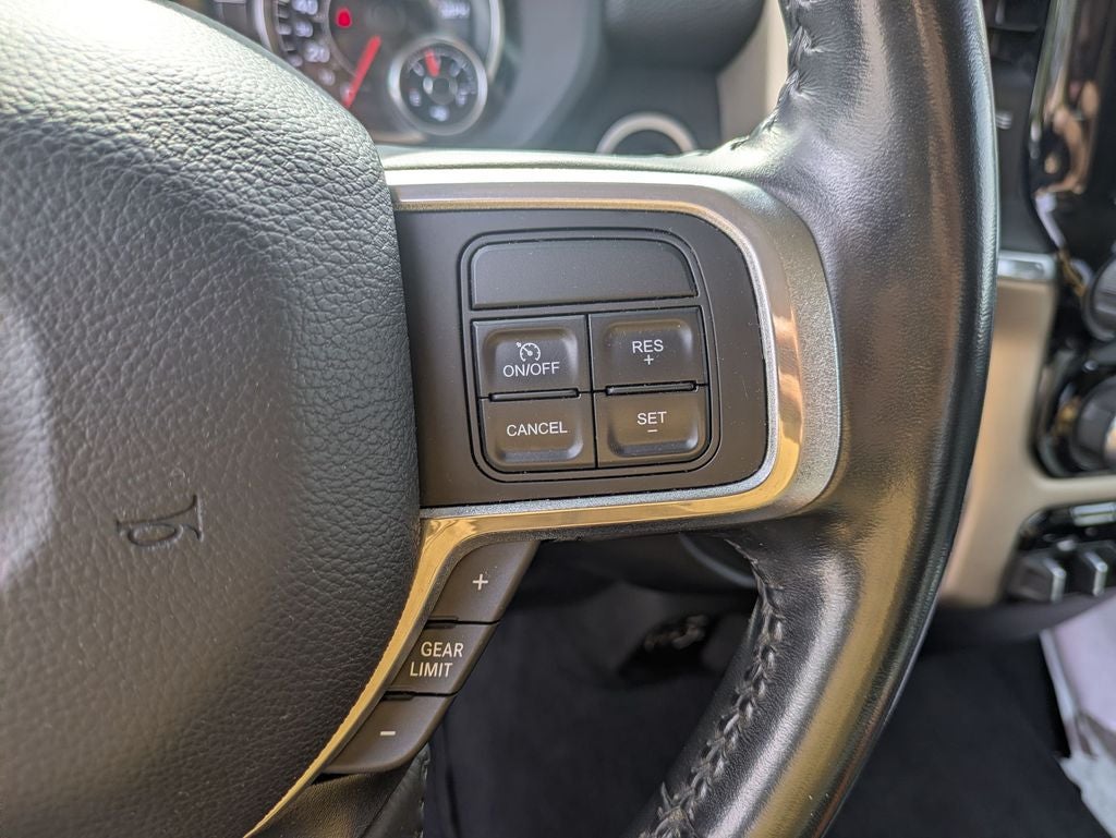 2022 RAM 2500 Laramie Crew Cab 4x4 6'4' Box