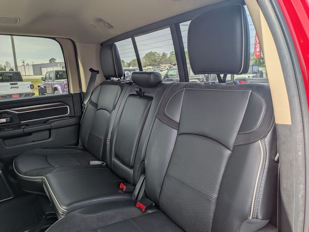 2022 RAM 2500 Laramie Crew Cab 4x4 6'4' Box