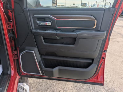 2022 RAM 2500 Laramie Crew Cab 4x4 6'4' Box