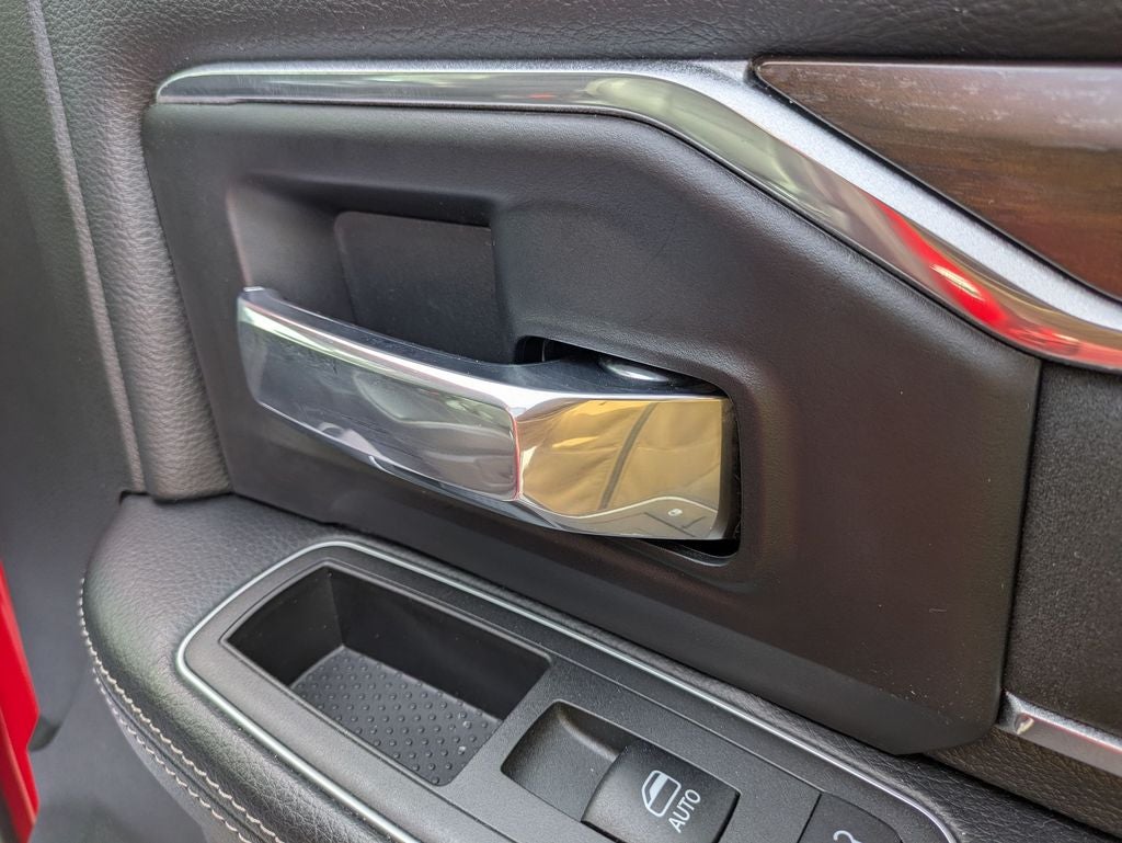 2022 RAM 2500 Laramie Crew Cab 4x4 6'4' Box