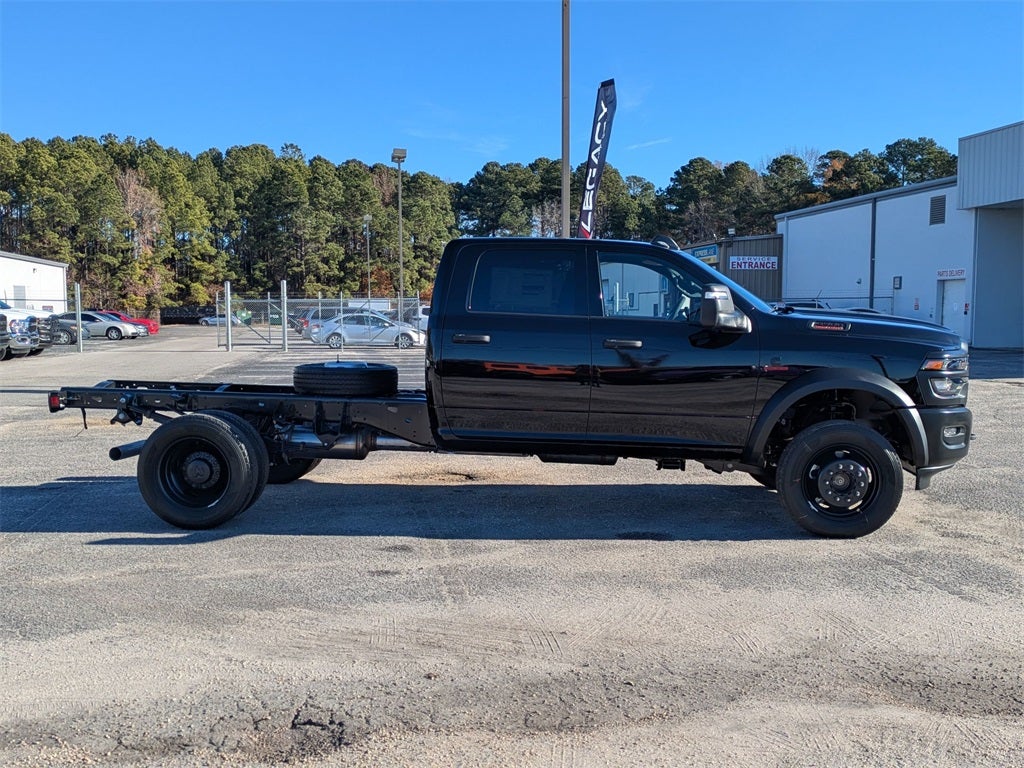 2026 RAM Ram 4500 Chassis Cab RAM 4500 TRADESMAN CHASSIS CREW CAB 4X4 60' CA