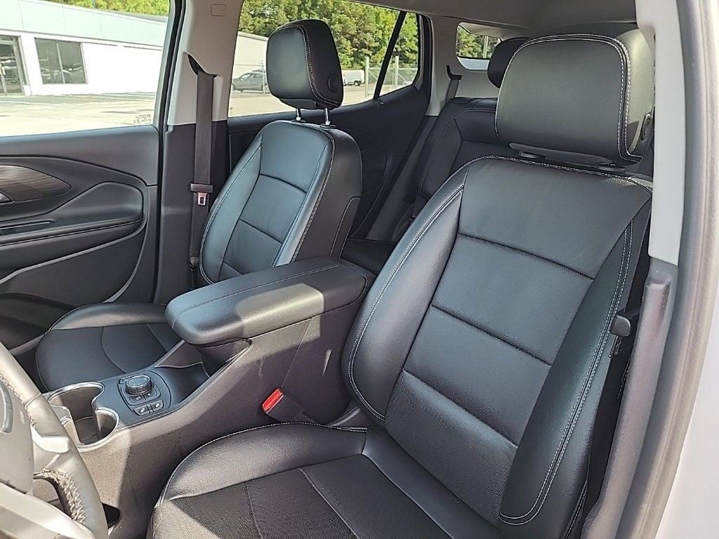 2023 GMC Terrain AWD SLT