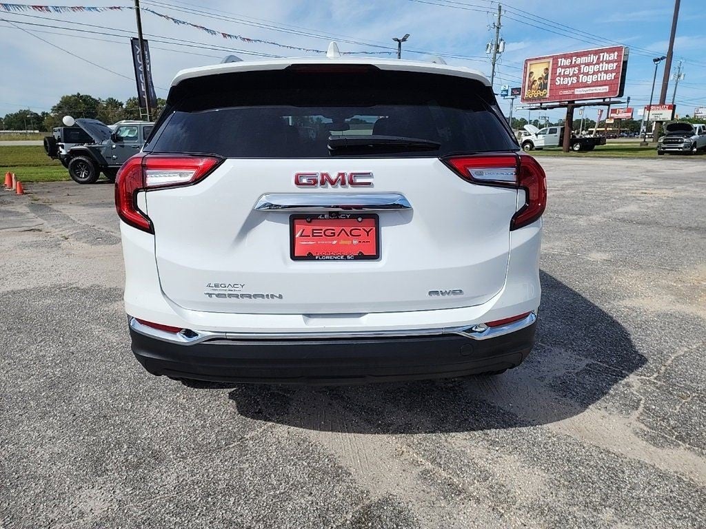 2023 GMC Terrain AWD SLT