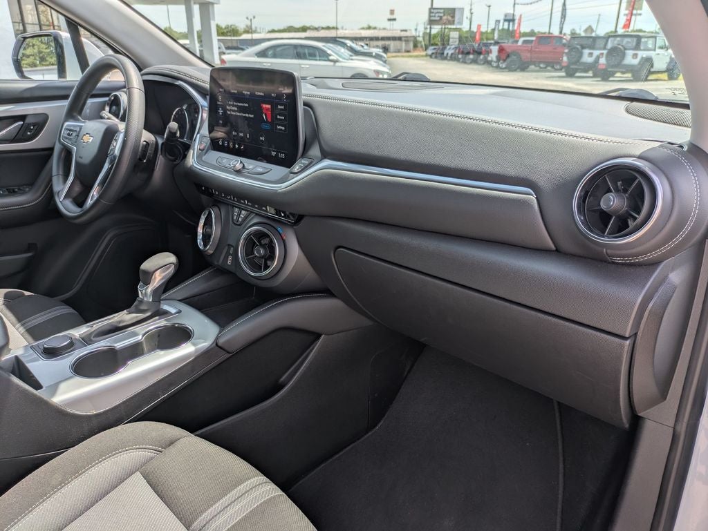 2025 Chevrolet Blazer LT