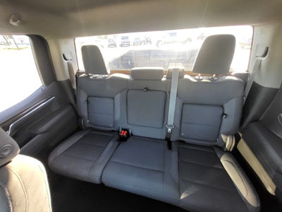 2022 GMC Sierra 1500 4WD Crew Cab Short Box Elevation