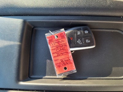 2022 GMC Sierra 1500 4WD Crew Cab Short Box Elevation