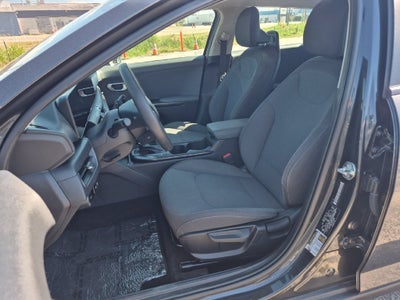 2025 Kia K4 Base