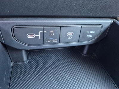 2025 Kia K4 Base