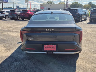 2025 Kia K4 Base