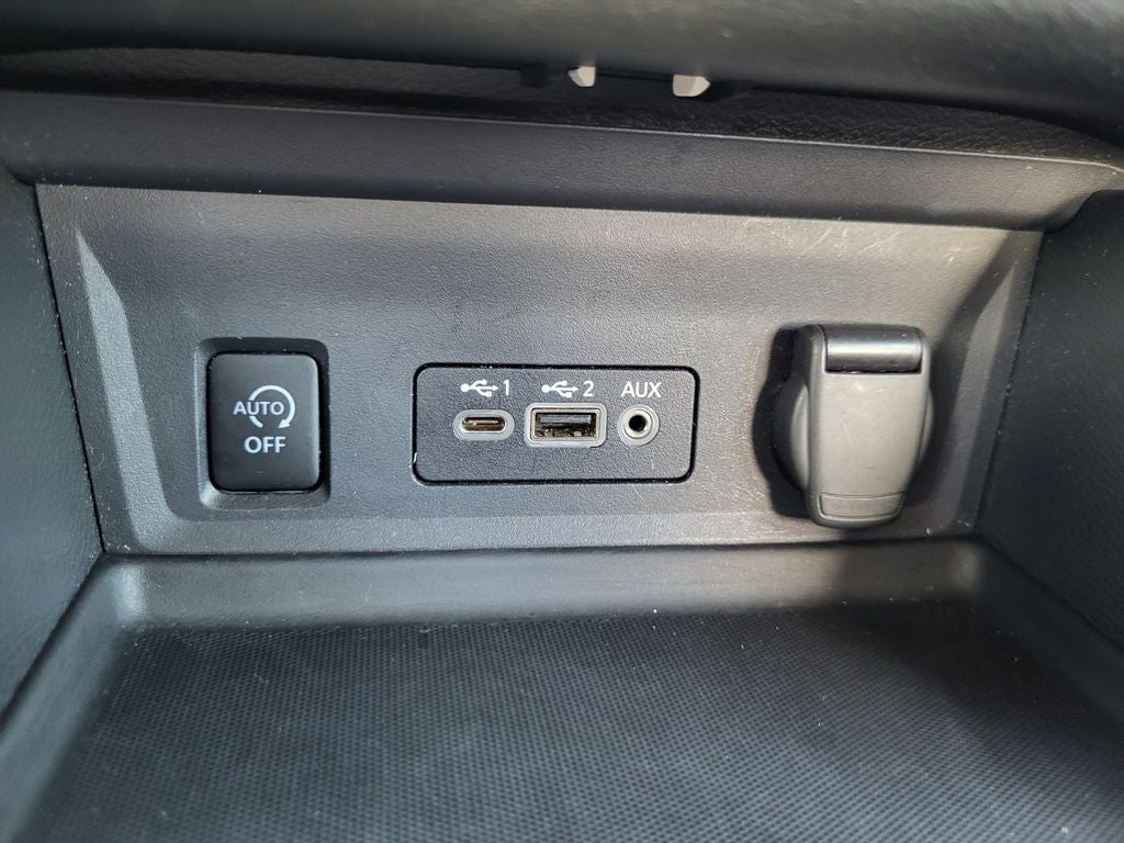 2024 Nissan Sentra SV Xtronic CVT